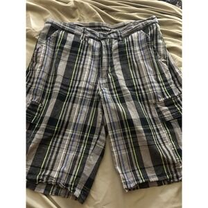 Revolution Mens Plaid Cargo Shorts Size 34 Gray Green Blue